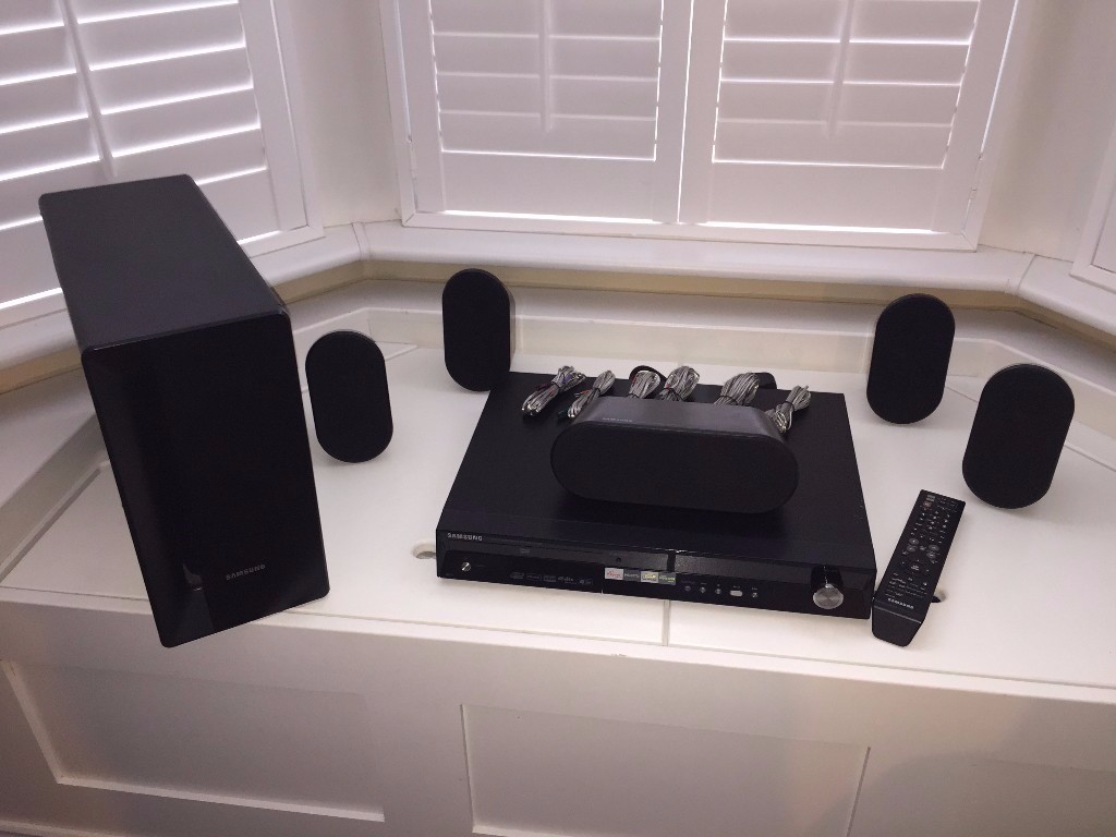 Samsung 5.1 DVD Home Cinema System HTX30 in South Croydon, London Gumtree