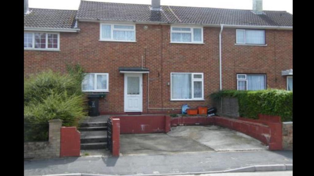3 Bed House Penhill in Swindon, Wiltshire Gumtree