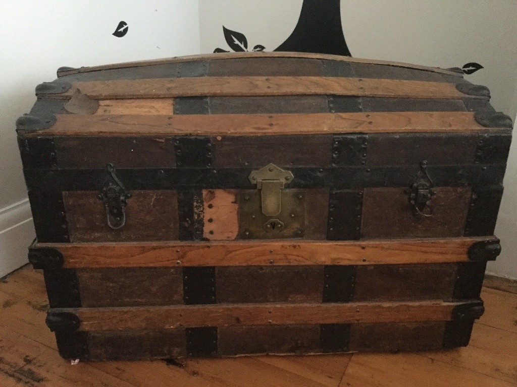 Large Steamer Trunk, Treasure Chest, wood, leather and metal, Antique