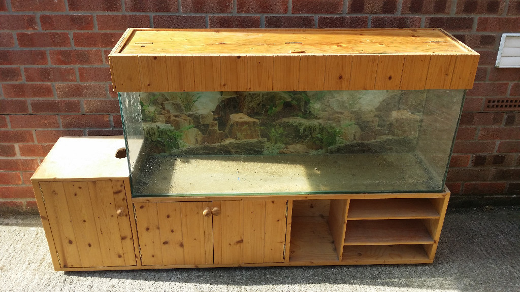 4 Foot Fish Tank / Aquarium, Hood, Lights, Heater, Bog Wood