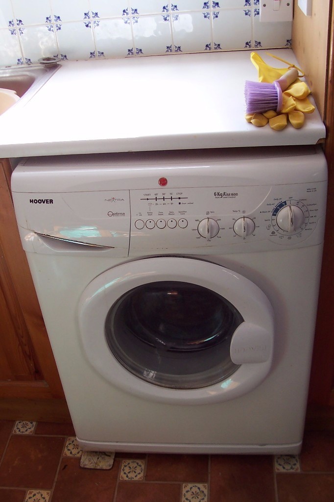 Washing machine, Hoover Optima Wash System HNL6166 6kg Nextra £30 ono. in Gloucestershire