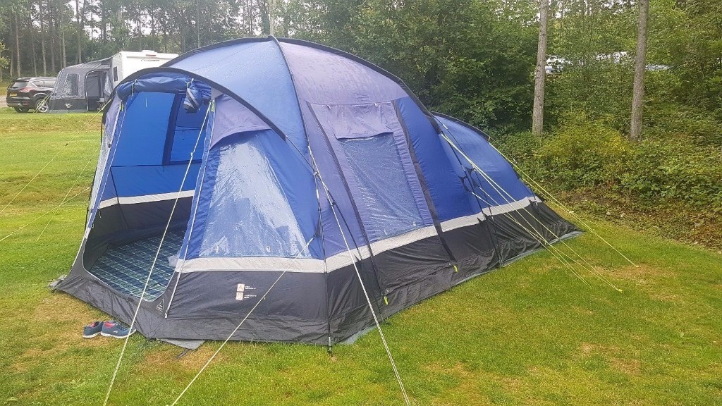 Hi-Gear voyager 6 tent and carpet | in Blackwood, Caerphilly | Gumtree