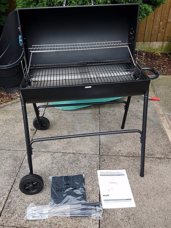 Charcoal Oil Drum BBQ Cover, Utensils & Adjustable Grill rrp £60 in
