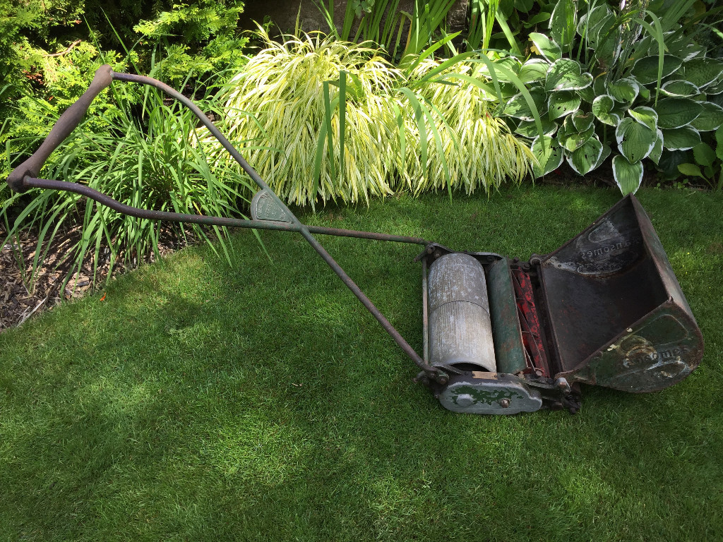 Vintage Ransomes Certes 16inch Fine Lawn, Bowling or Putting Green