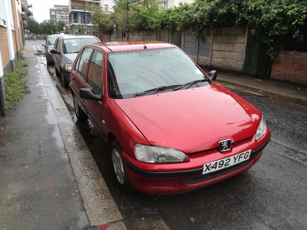 Red Peugeot 106 Zest 5 door manual 1.1 2001 Low Mileage!