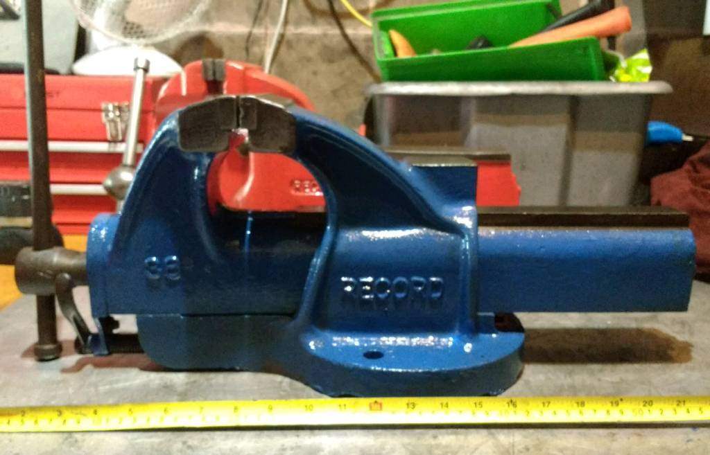 Record no 36 bench vice for garage or engineers vice in