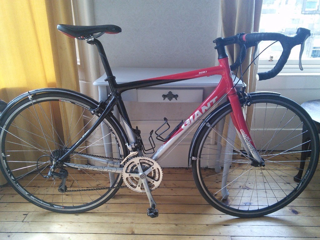 Giant SCR 3 Road Bike Winter ready with mudguards 54 cm Frame in