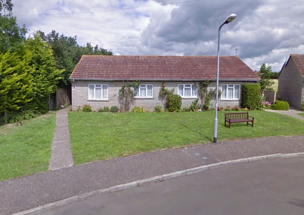 2 Bedroom Bungalow to Rent in Curry Rivel, Langport in Chard