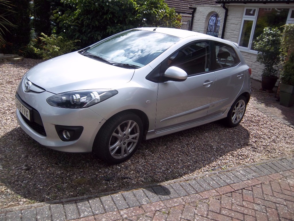 2009 59 Mazda 2 Sport 1.5 silver 5 door 51000 miles + full ...