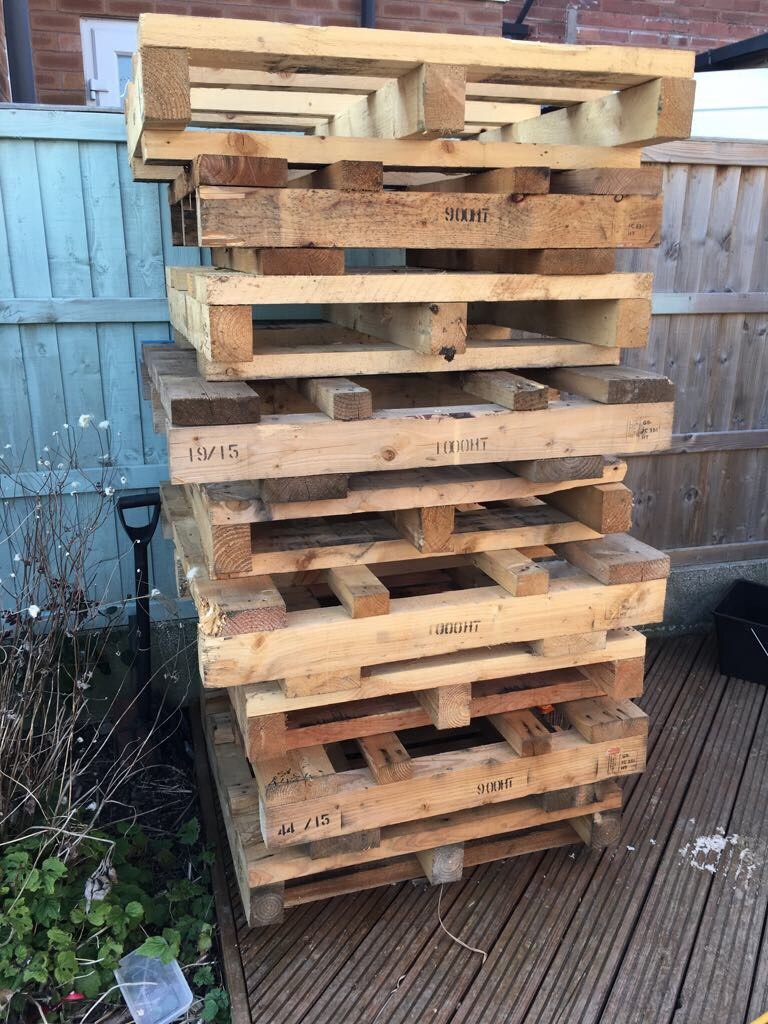 LARGE CHUNKY WOODEN PALLETS FIREWOOD LOG BURNER DIY PROJECTS in