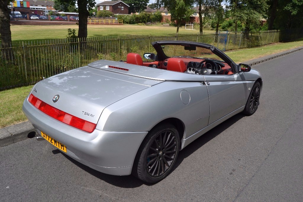 Alfa Spider 2.0 TS Manual Convertible Perfect Summer Car Future