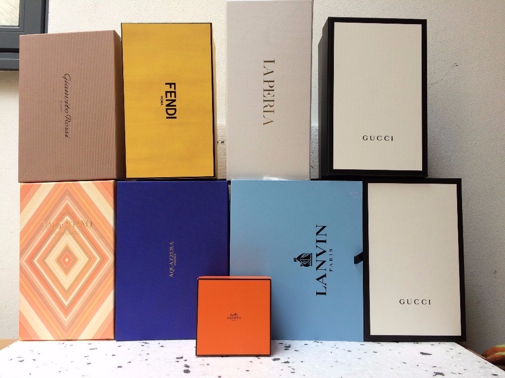 8 x EMPTY DESIGNER SHOE BOXES AND 1 x DESIGNER WATCH BOX. in Hoxton