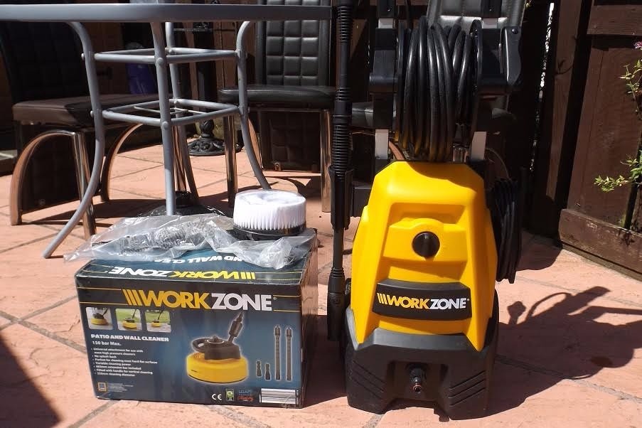 Work Zone 2.2KW High Pressure Washer with Patio and Wall Cleaner in