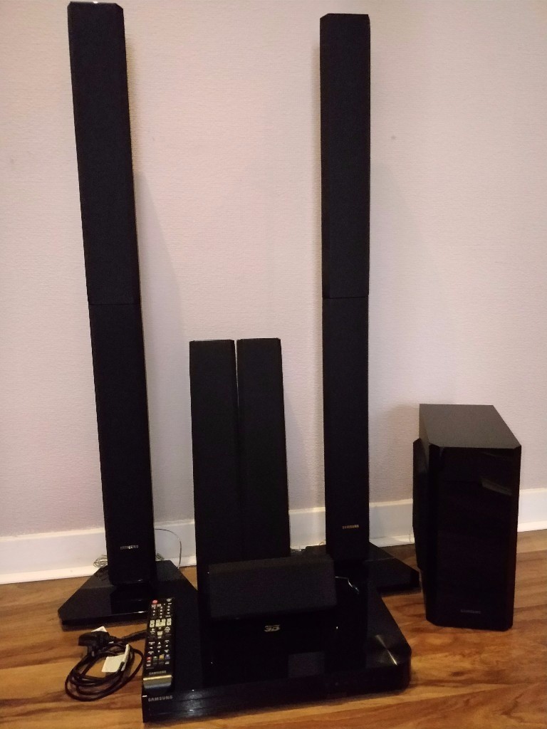 Samsung HTF5500 5 Speaker Smart 3D Bluray & DVD Home Theatre Surround