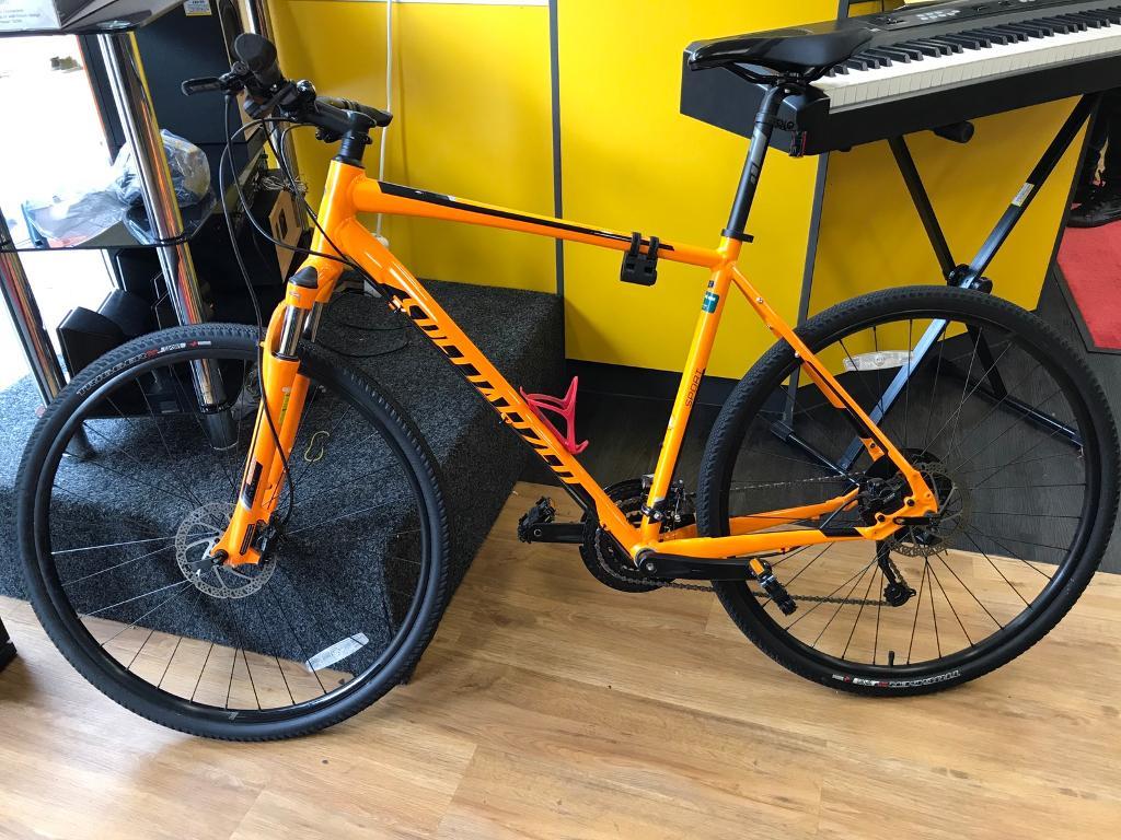 Specialized Crosstrail sport Disc Hybrid Bike 2016 Model | in South East London, London | Gumtree