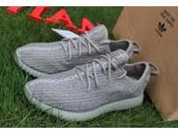Yeezy 350 Boost 'Moonrock' Unboxing