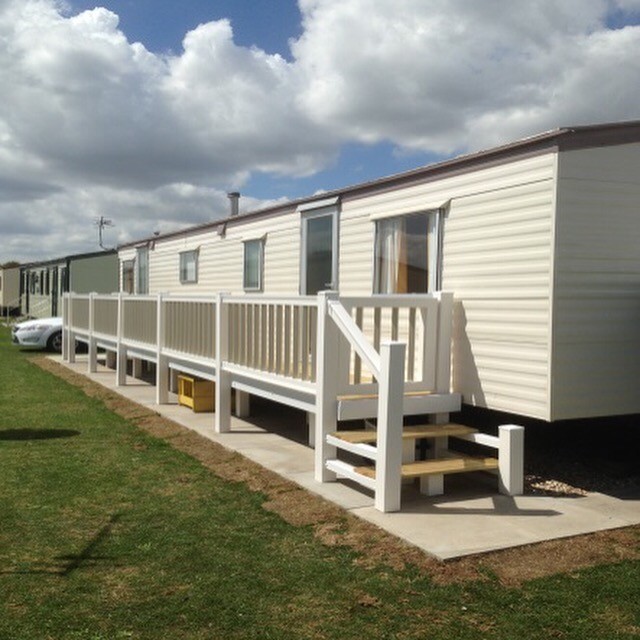 Beautiful 10 berth caravan for sale golden palms resort chapel st