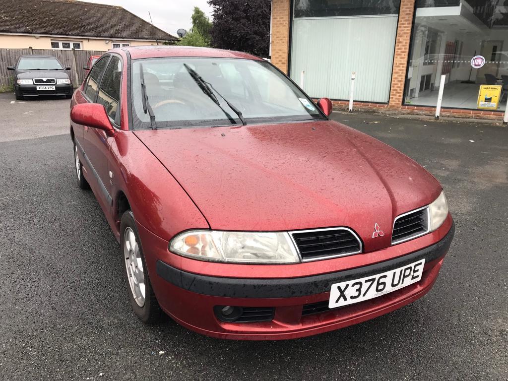 Mitsubishi carisma 2001