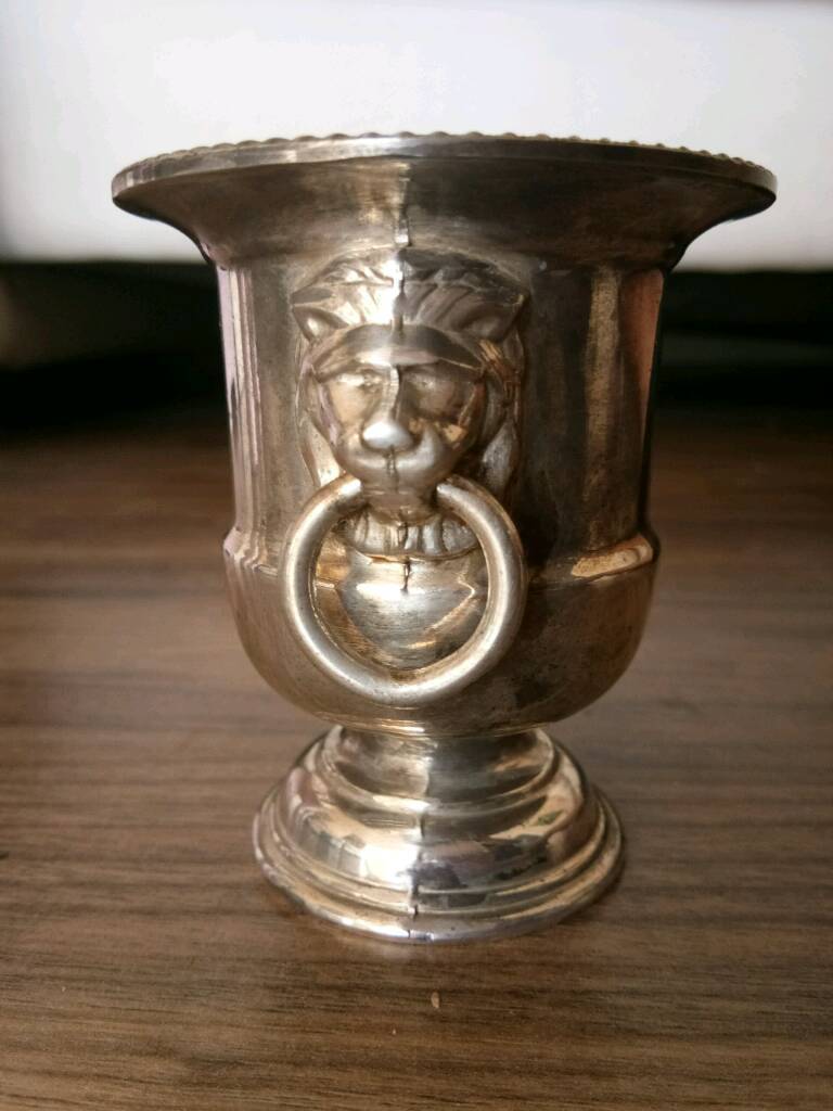 Great Vintage England Viners Of Sheffield Silverplated Goblet Vase