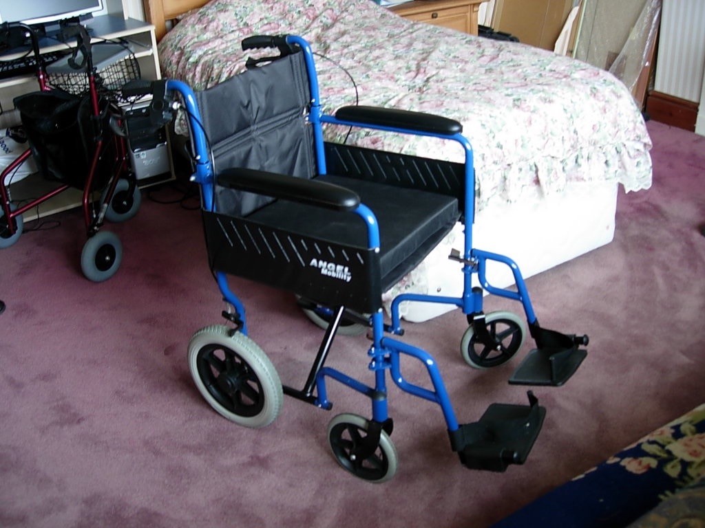 Angel Mobility Wheelchair Lightweight Model AMW004. in Barry, Vale