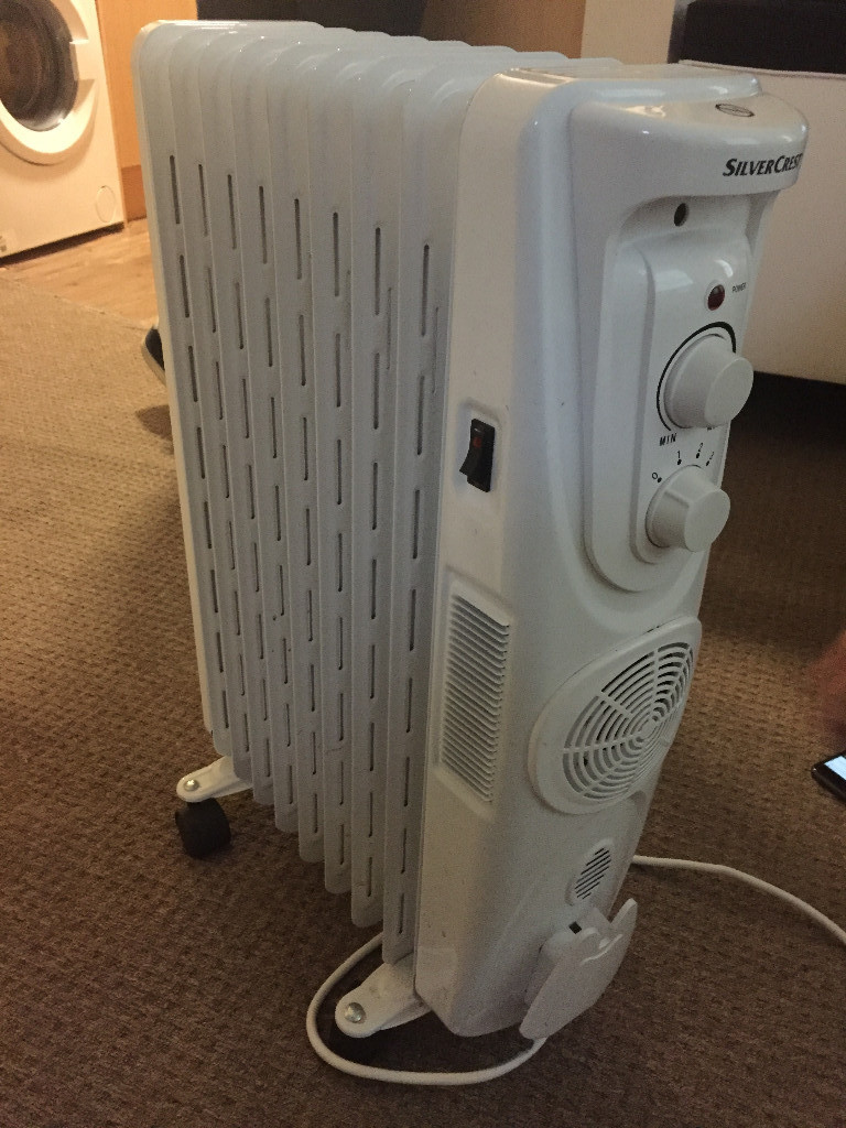 Oil filled Radiator with builtin fan heater (brand silvercrest) in