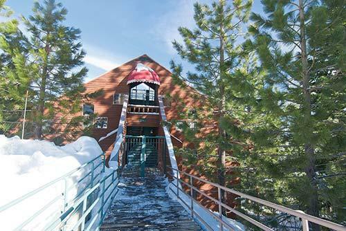1 Week! Ridge Sierra and Club! Lake Tahoe! March - April!