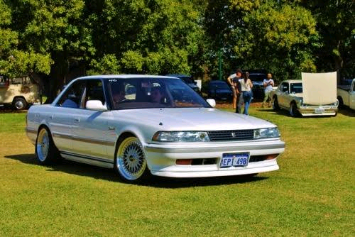 Toyota mark gx81