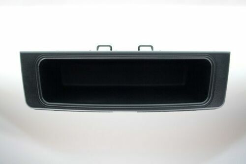 C-Klasse Einbaurahmen & Radioblenden fürs Auto für Mercedes-Benz