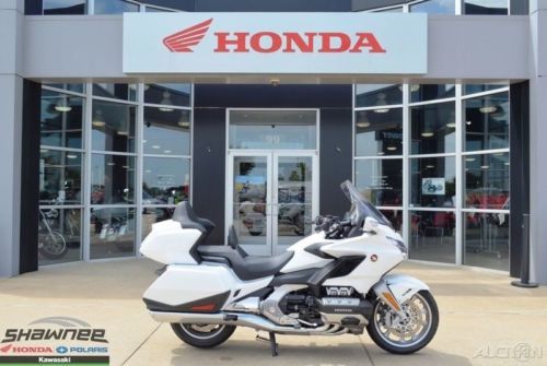 Honda GL1000 Gold Wing GL2 78-79 Motordeckel vorne 423-007 | eBay