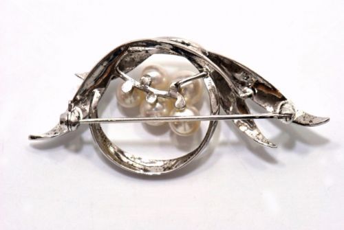 Mikimoto Pearl Fashion Brooches & Pins