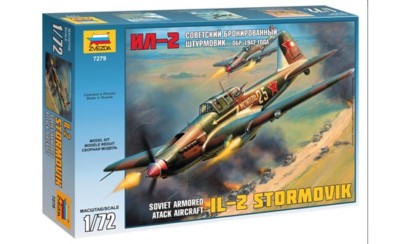 Zvezda 7279 1/72 WWII Il-2 Stormovik Soviet Armored Attack Aircraft