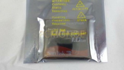 SanDisk 1 GB Ultra II CompactFlash Card (SDCFH-1024-901)