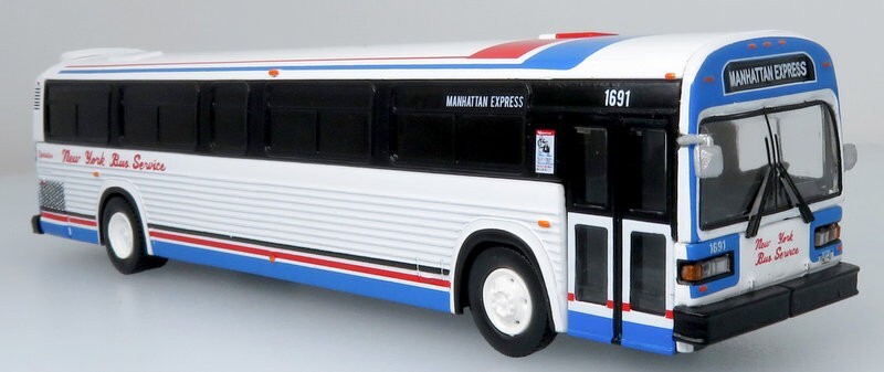 Iconic Replicas 1:87 MCI Classic Suburban Bus: New York Bus Service