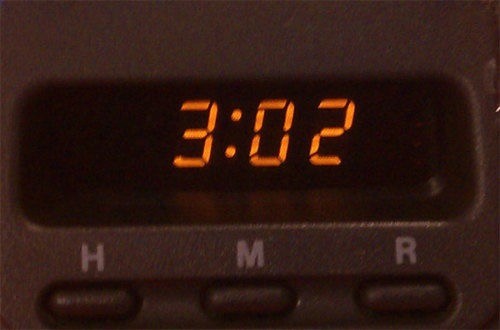 REPAIR SERVICE: 1997 1998 1999 2000 2001 Honda CRV CR-V Digital Clock