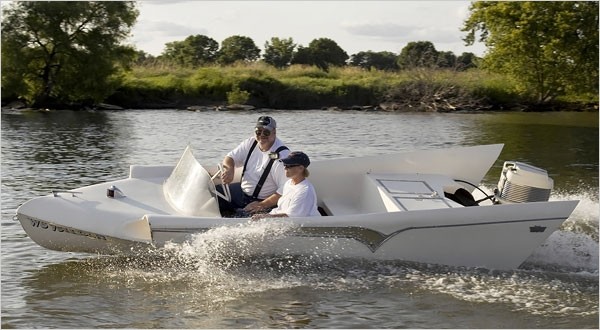 Vali IV Big Fin Boat Fantastic Vintage Custom