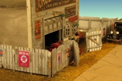 Monroe Models (HO) 2309 JUNK YARD FENCES (Laser Cut Wood Kit) - NIB