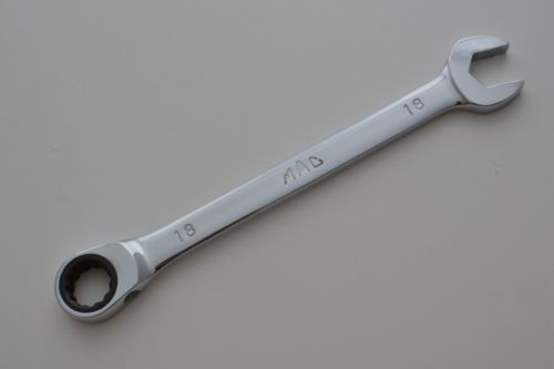 MAC Garage Equipment & Tools