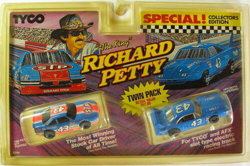 1992 TYCO Richard Petty #43 HO two Slot Car Twin Pack 6994 AFX...