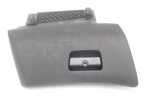 べーむべー For 1979-1981 BMW 528i Glove Box Light Bulb 89975XR 1980