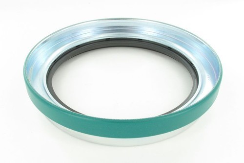 American Motorhome RV Chevrolet P30 Rear Brake Hub Seal 1967-1999 31870
