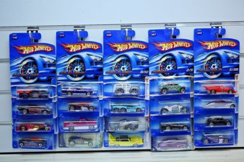HOTWHEELS 2024- '60S FIAT 500D MODIFICADO SUPER TREASURE