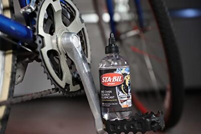Bike Chain Cleaner & Lubricant - Prevents Rust on Chains Cables and Derailleu...