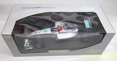 Mini Champs 1/18 Minicar 4012138102385 Mercedes Gp Petronas Showcar20 Scale Car