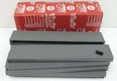 Street Level Platforms Set LN/Box