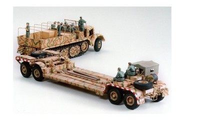 Tamiya 35246 1/35 Dt. Sdkfz 9 Famo with Low Loader