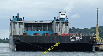 Photo 6x4 AMT Trader at Port Glasgow The large barge is berthed at Newark c2014