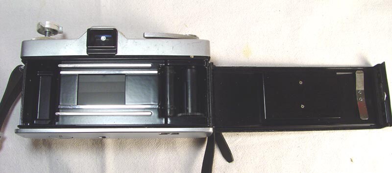 Sears TLS 35mm SLR camera body, fully functional w/ M42 screw mount