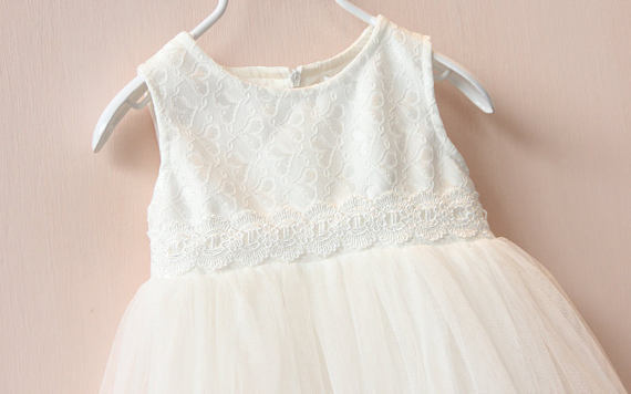 Girl off-white tulle lace dress Toddler fashion Easter flower girl dress