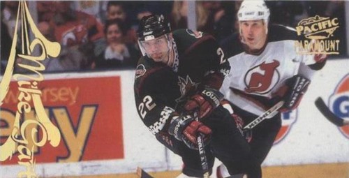 1997-98 Pacific Paramount - Mike Gartner #139