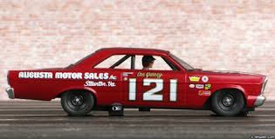 Monogram 85-4894  1965 Ford Galaxie 500      #121   Dan Gurney  NIB